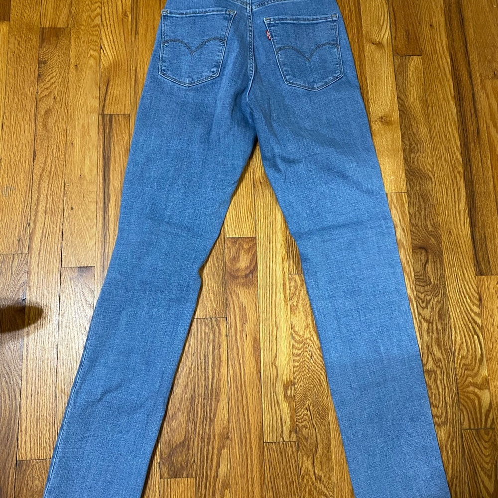 Jeans - Picture 3 of 3